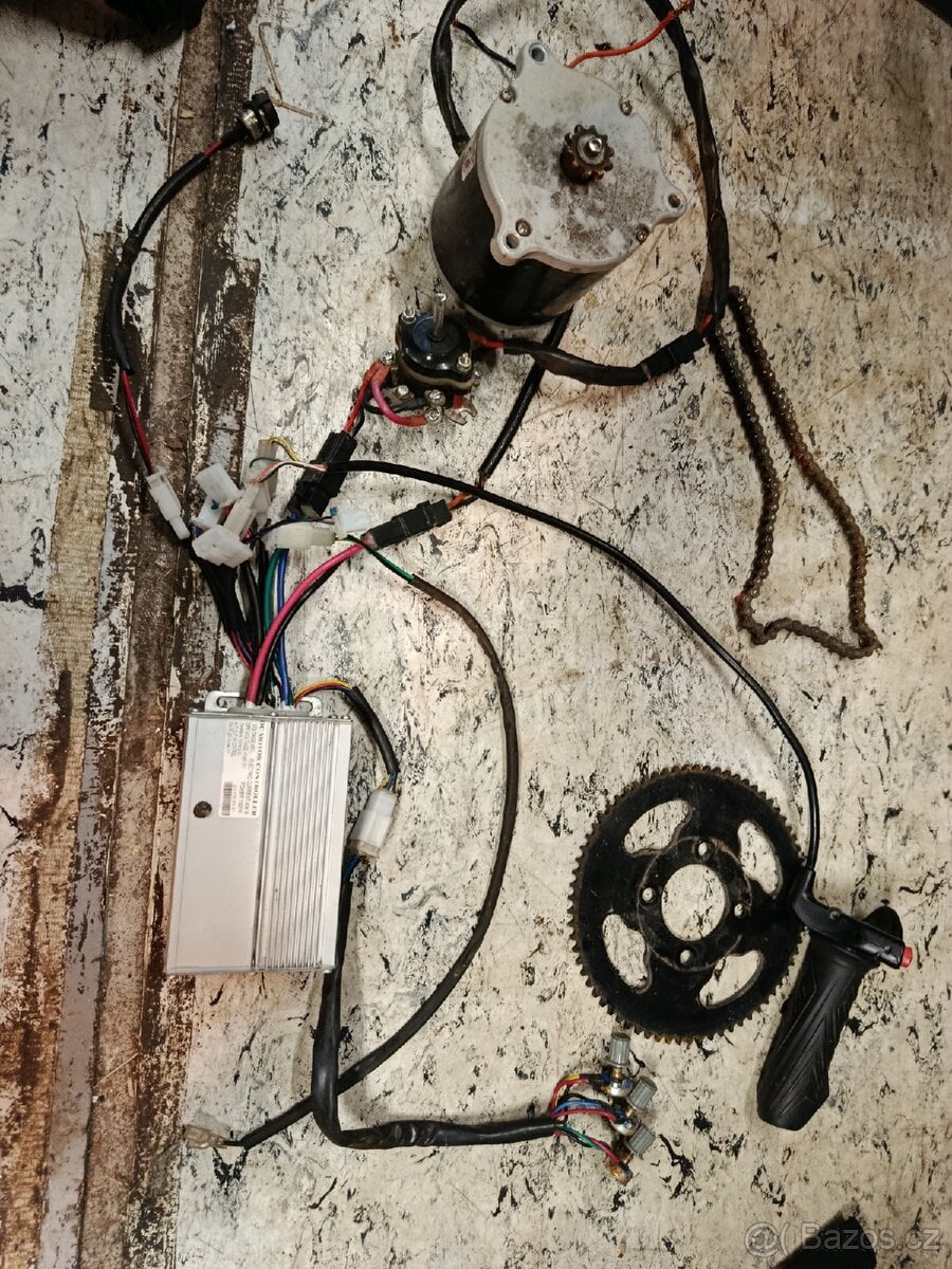 Motor s řídící jednotkou