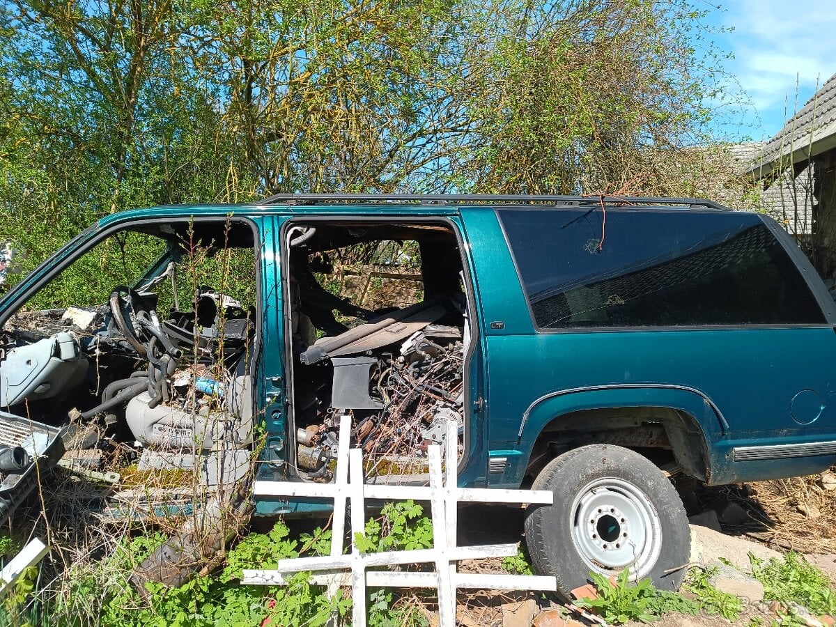 Chevrolet GMC Suburban Náhradní díly