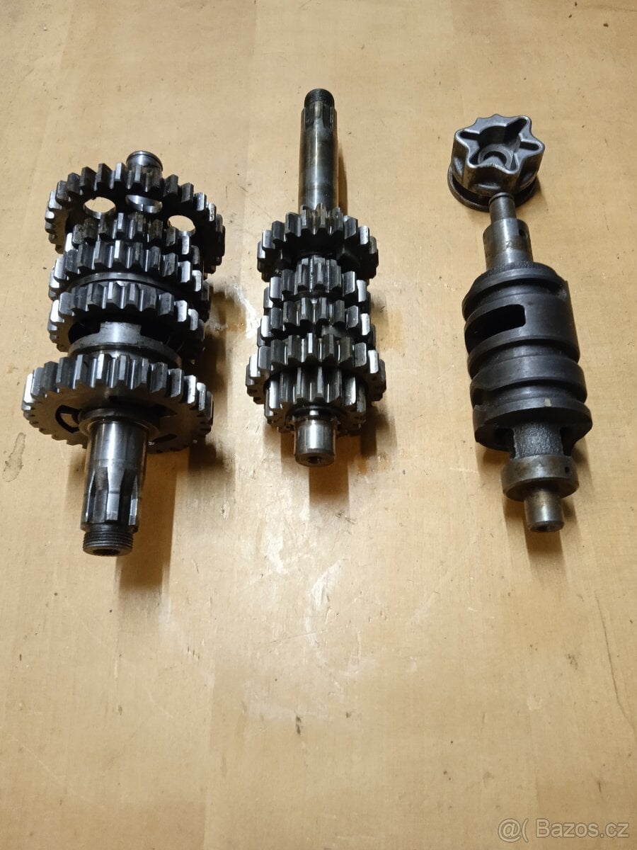 Yamaha YZ 125-převodovka 6-rychl.