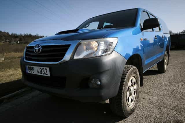 TOYOTA HILUX 4x4 (možnost odpočtu DPH)