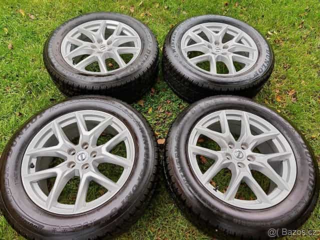 Zimní sada Volvo XC60 r18 5x108 Dunlop 235/60/18 8mm 2021