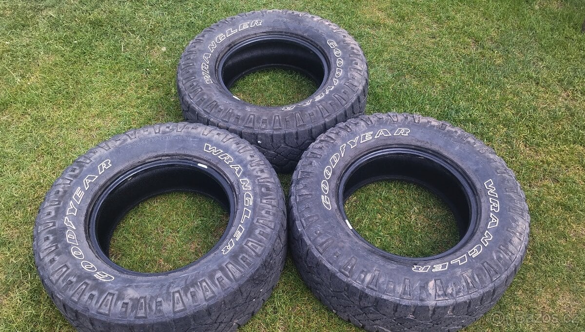 Goodyear Wrangler 285/70 R17 offroad 4x4