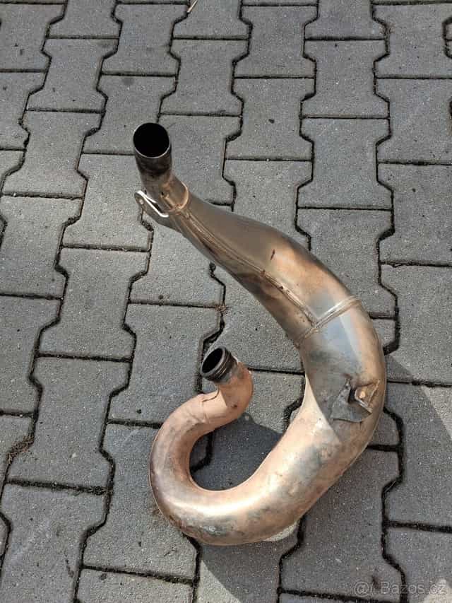 KOLENO VYFUKU KTM EXC