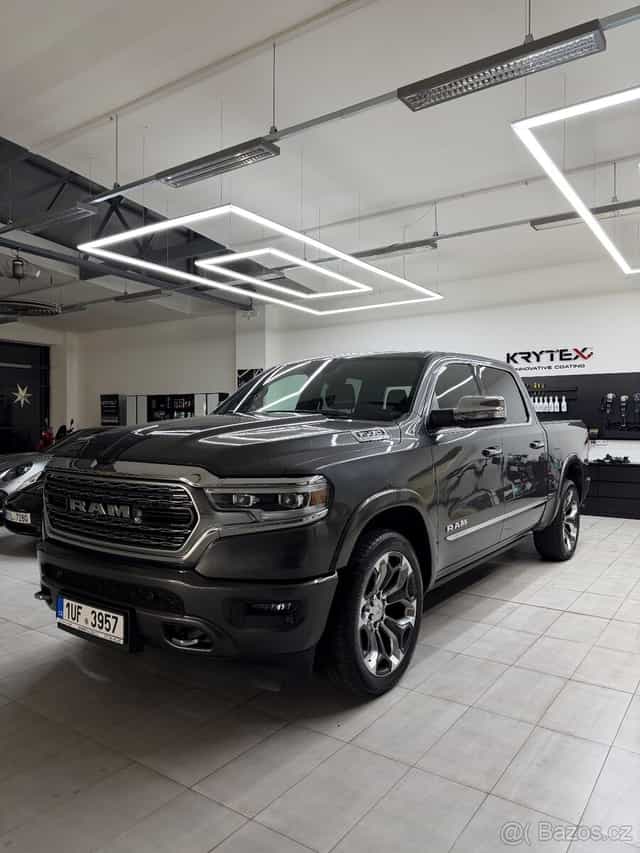 Dodge RAM 1500 limited