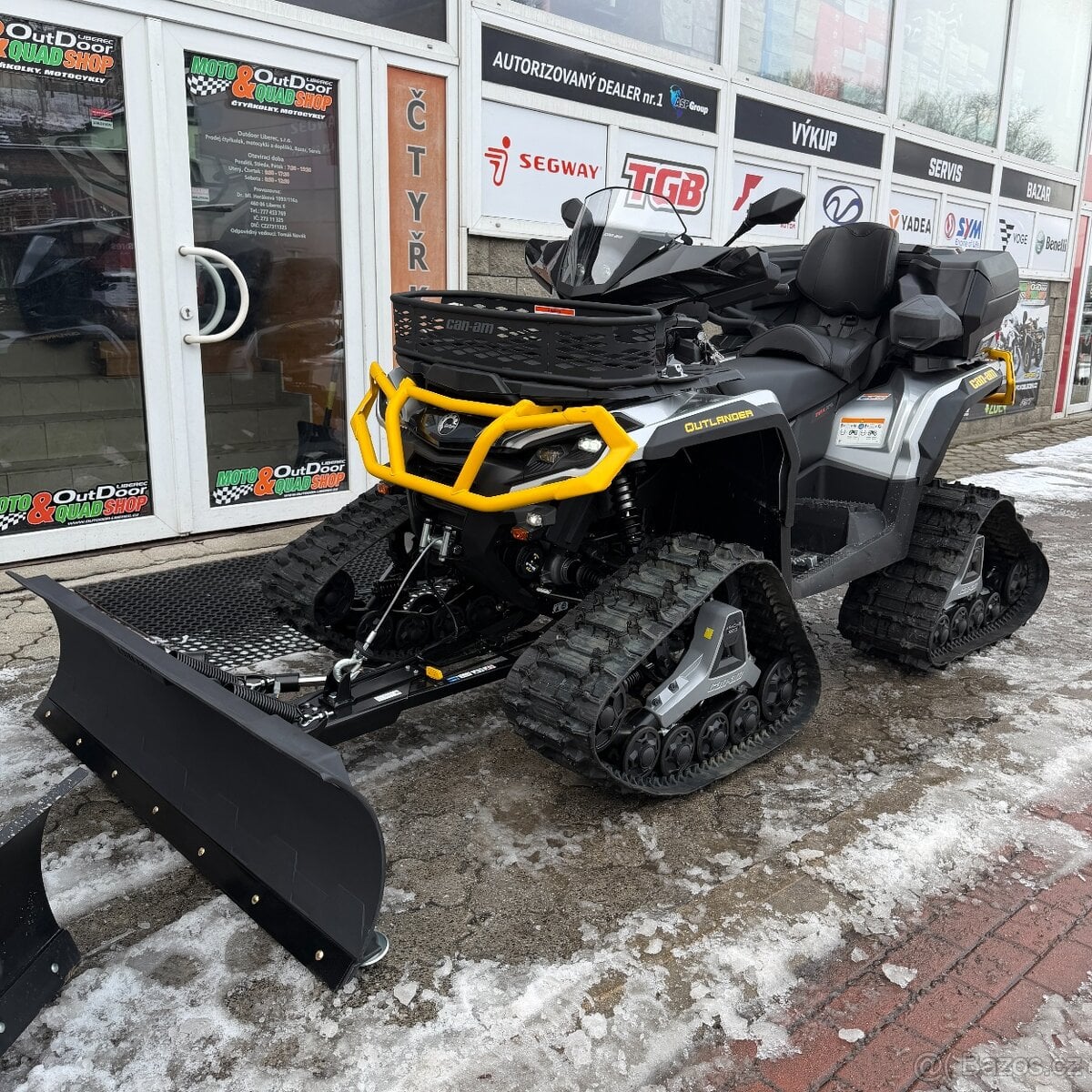 CAN-AM Outlander MAX 650 XT-P ABS MY24 SPZ, EXTRA VÝBAVA