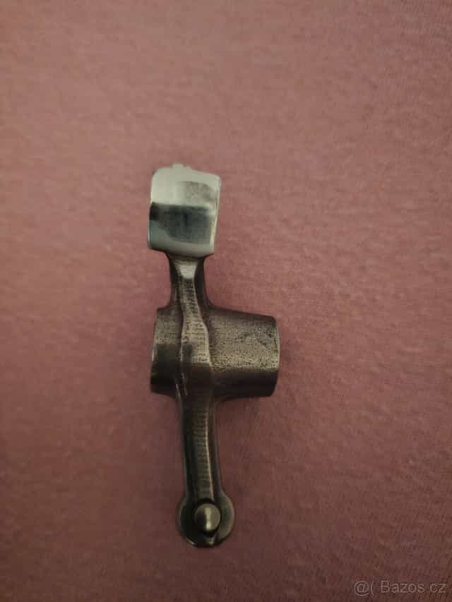 Minirocket 250ccm vahadla ventilů