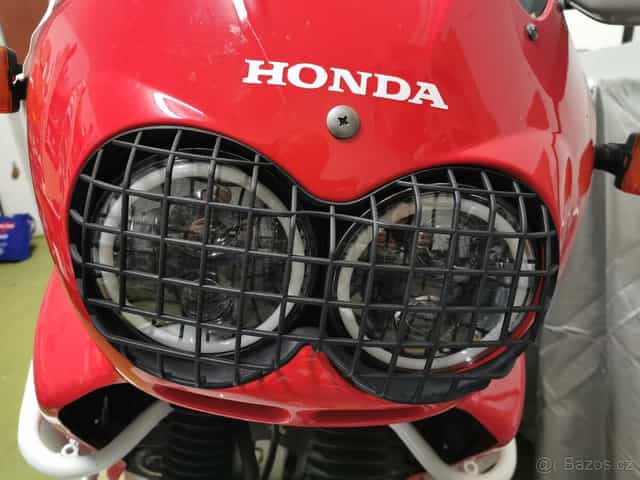 Honda XRV 750 RD07A Africa Twin Mriežka Svetlometu