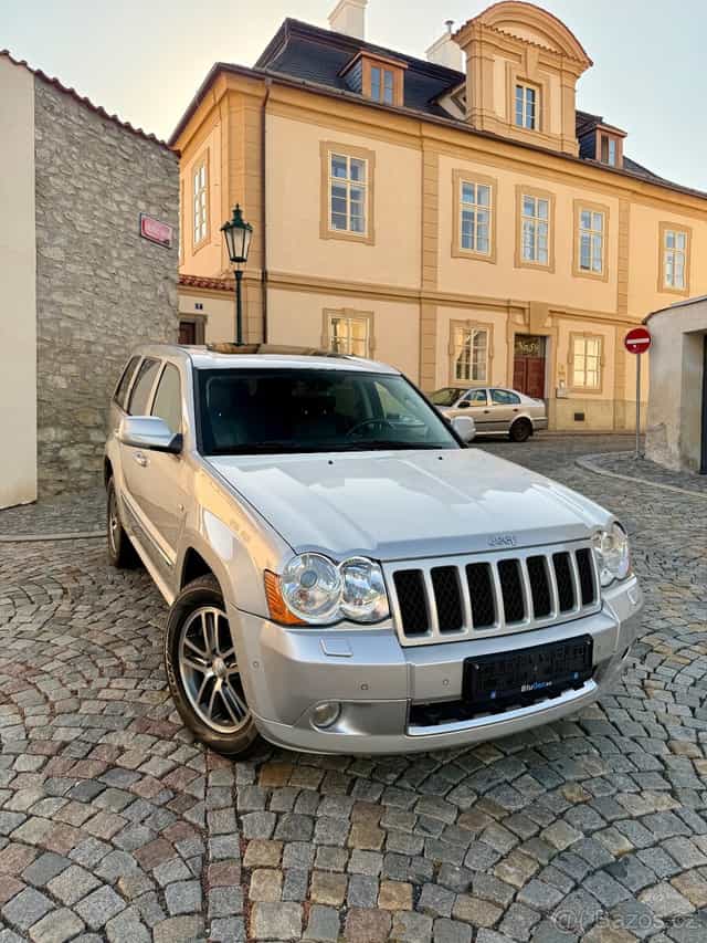 Jeep Grand Cherokee 3.0CRD Sport Kůže 4x4 Navi Kamera