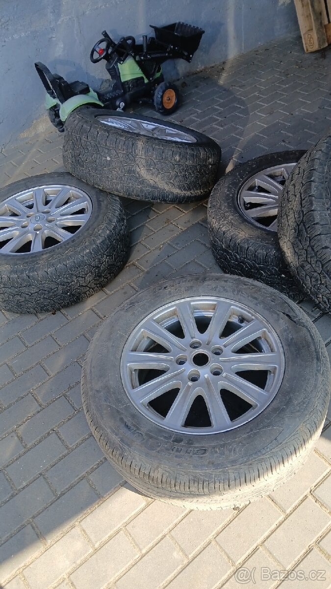 Pneu a disky Land Rover Discovery 3 / 4