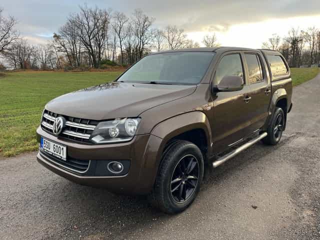 VOLKSWAGEN AMAROK 2,0BITDI 120KW 4X4 MANUÁL SERVISKA HARDTOP