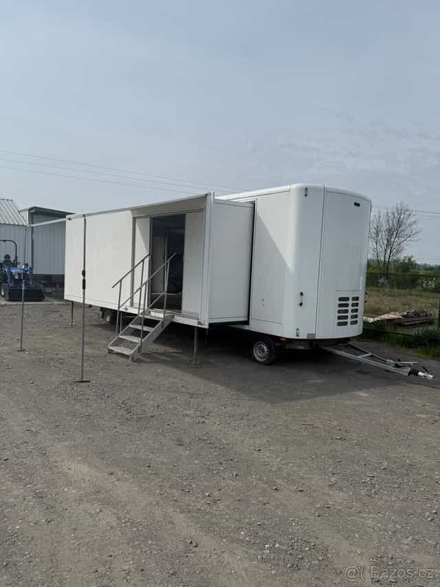 Prodejna, kancelář, tiny house, výstavní stánek