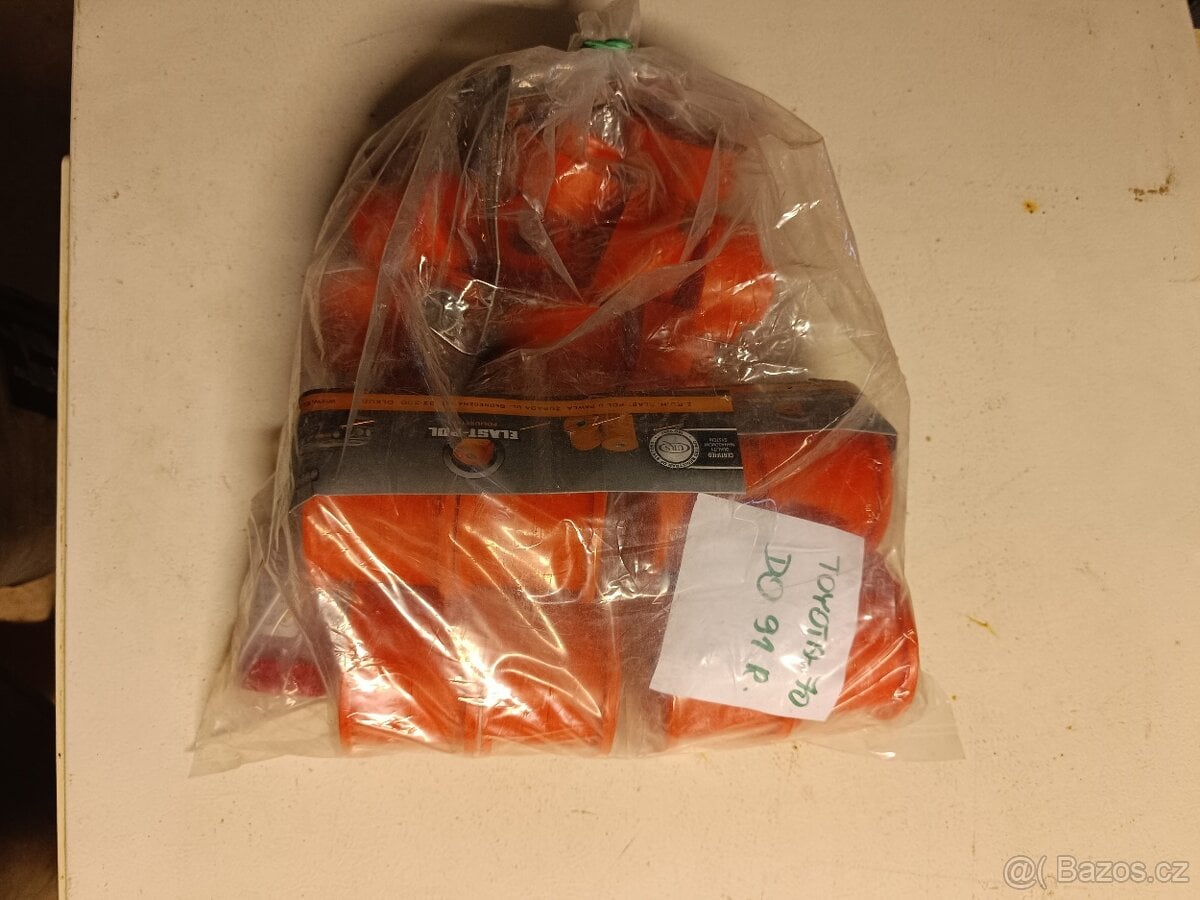 Prodám sadu silentbloků na Patrola