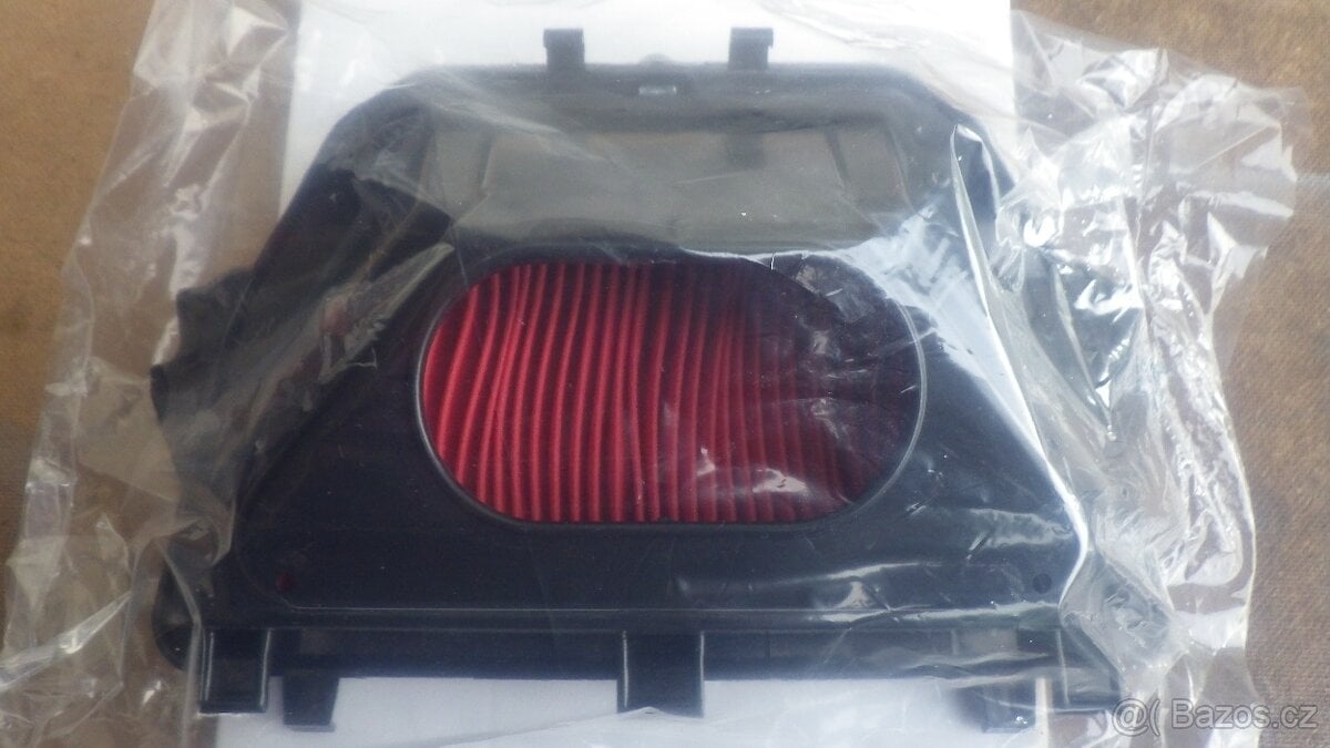 Vzduchový filtr na Yamaha YZF R6