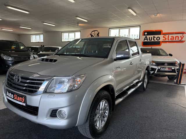 Toyota Hilux 3.0D-4D manuál,po servisu