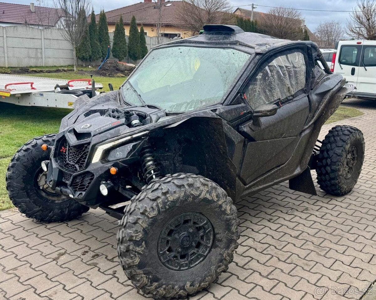 CAN-AM Maverick r. 2023