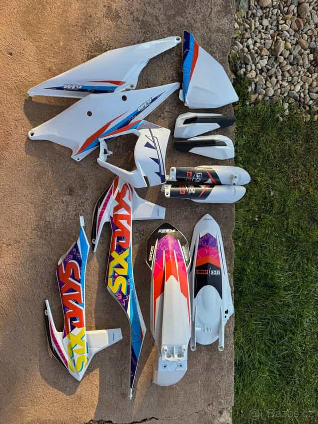 KTM EXC PLASTY + SEDLO 2020-2022
