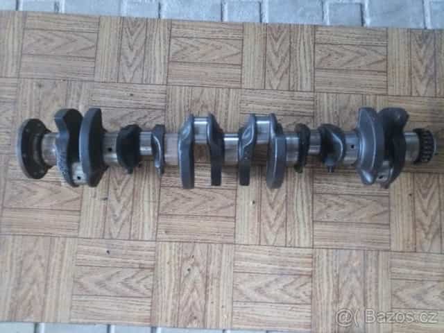 Jeep - kliková hřídel