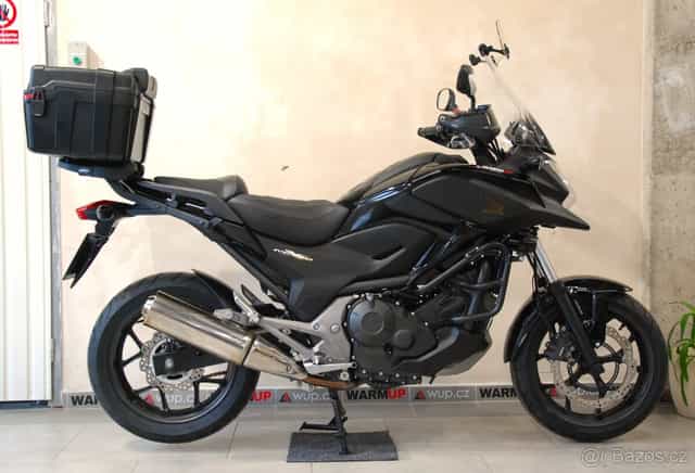 Honda NC 750 X ABS - původ ČR,hezký stav,serviska