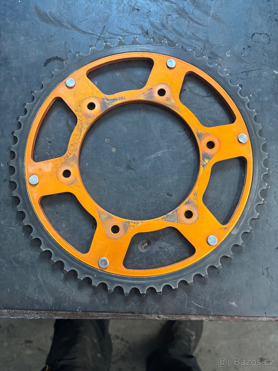 Original rozeta KTM six days 52 zubu