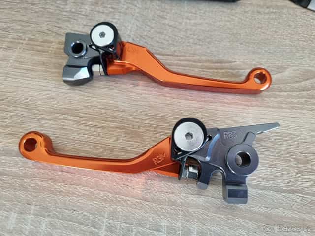 prodám CNC výklopné páčky rok 07-13 a 14-16 a 17-22