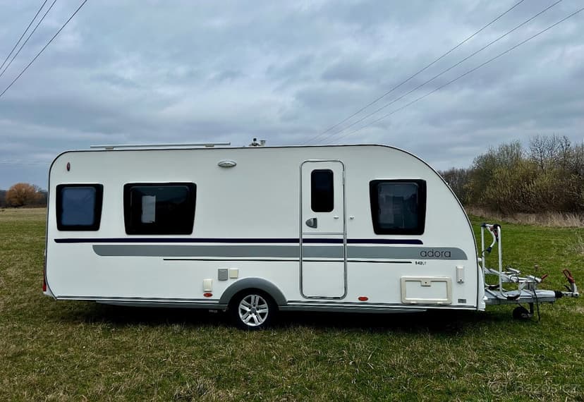 Adria Adora 542 UT solár,samostatná sprcha