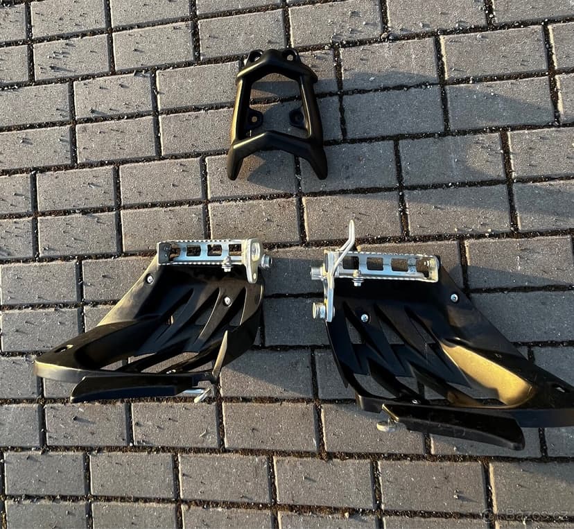 Originální nášlapy / stupačky Yamaha Raptor 700