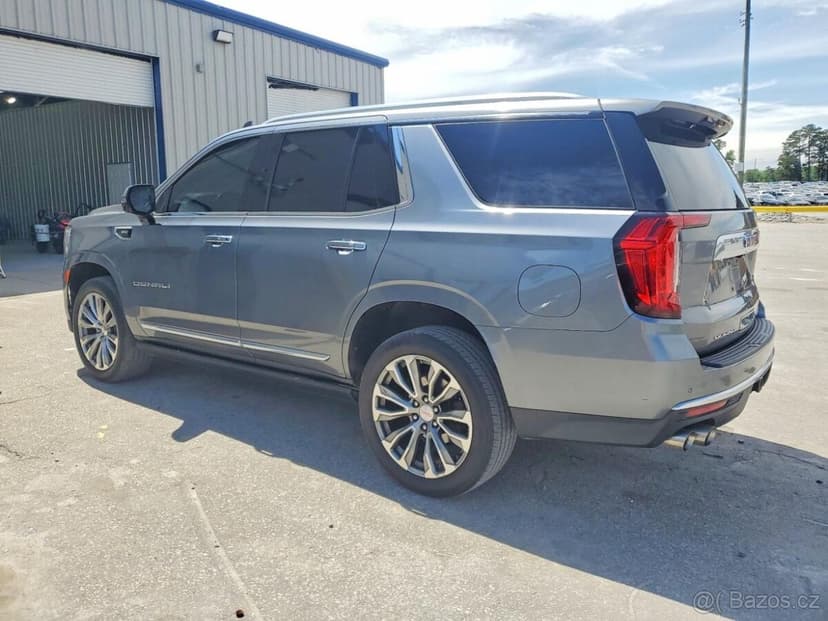 GMC Yukon Denali 2021