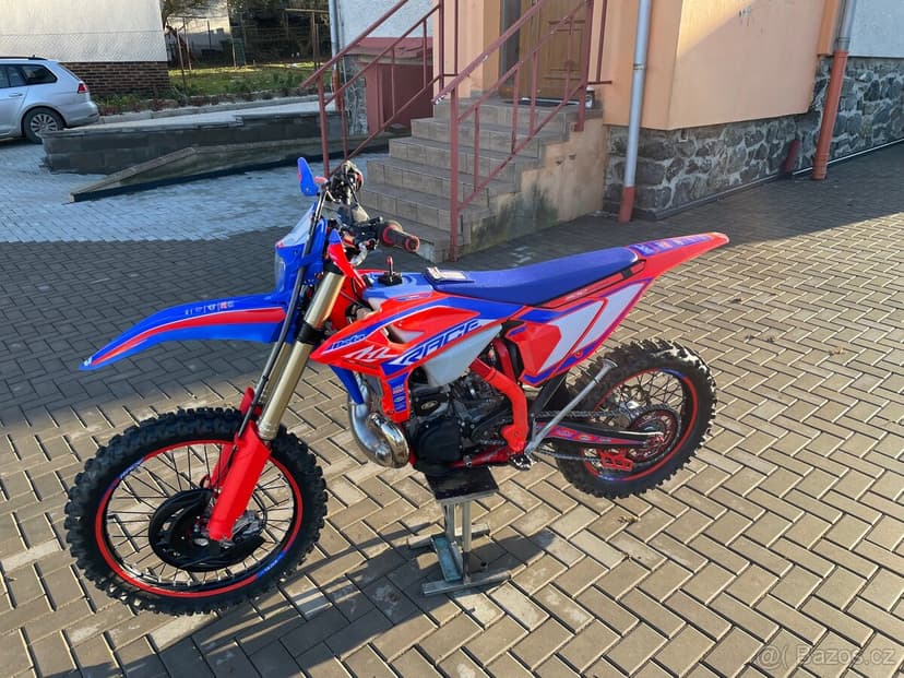 Beta RR 300 RACE MY25