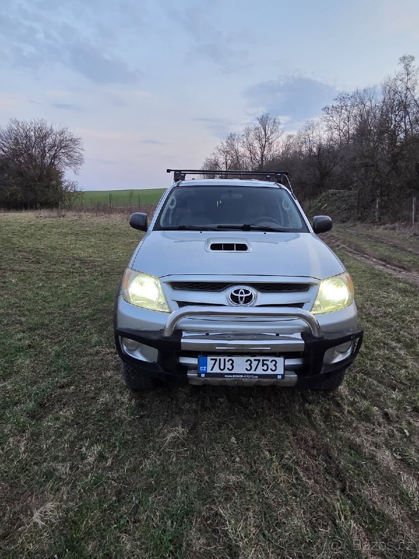 Toyota Hilux 2.5 d4d, 88kw