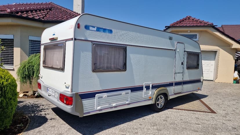 karavan Wilk Stern 530 1190kg/1500kg MOVER, 6/2001 baterka,