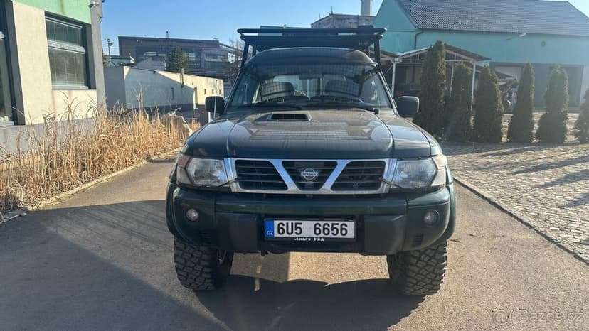 NISSAN PATROL GR61