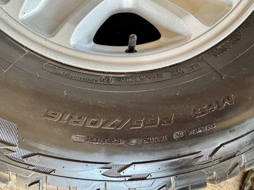 Toyota land cruiser 90/95 originální sada kol