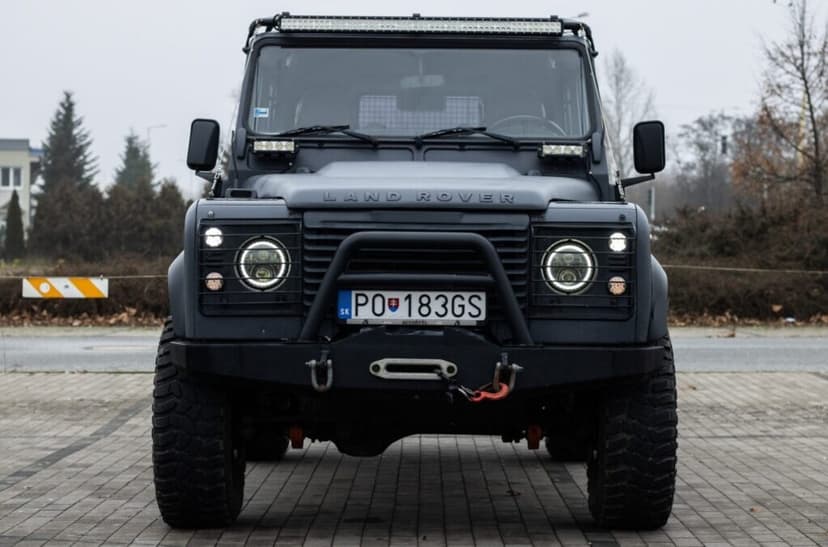 Land Rover Defender 110 SW, 90kW, (2007)