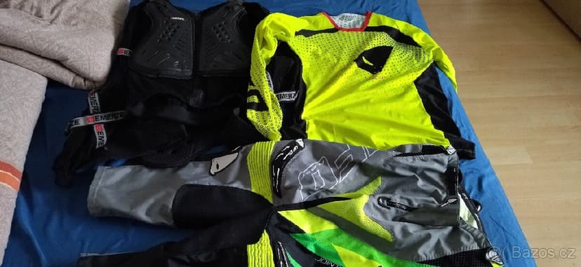 Motocross oblečení
