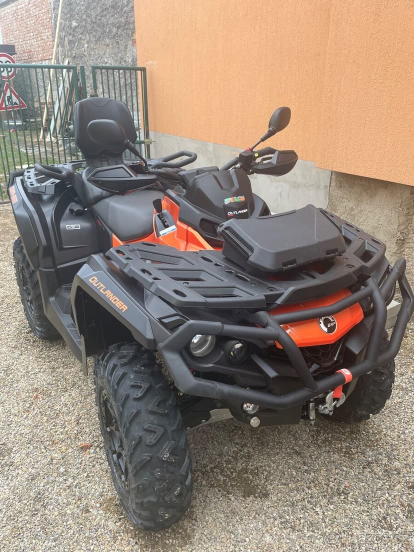 Can-Am Outlander 1000 (2021) – 170 mth, spolehlivý stroj