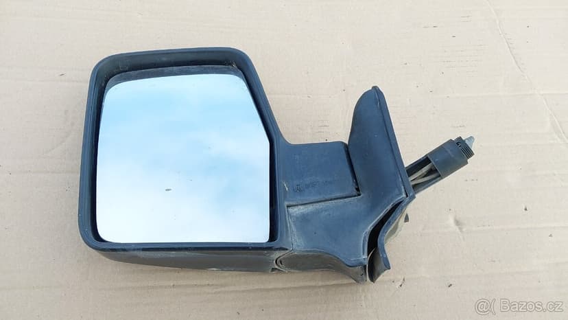 Nissan Patrol Španěl – Zrcátko levé