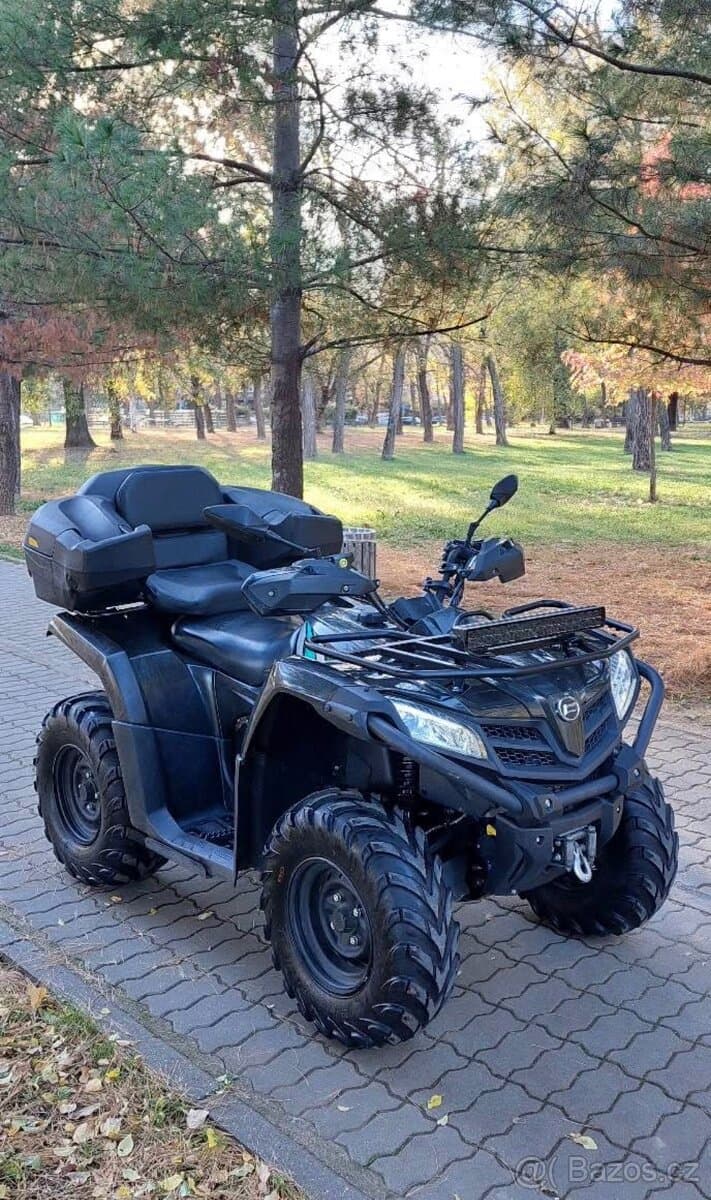 Čtyřkolka Cfmoto 450s