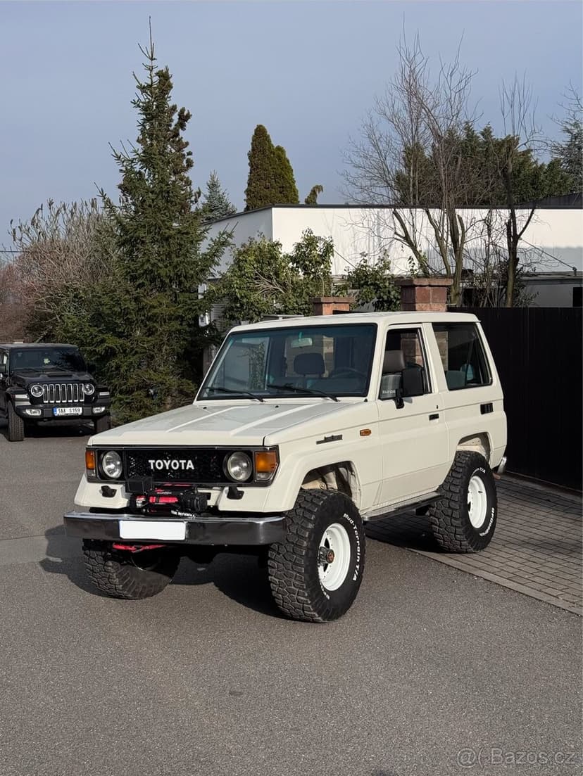 Toyota Land Cruiser LJ70