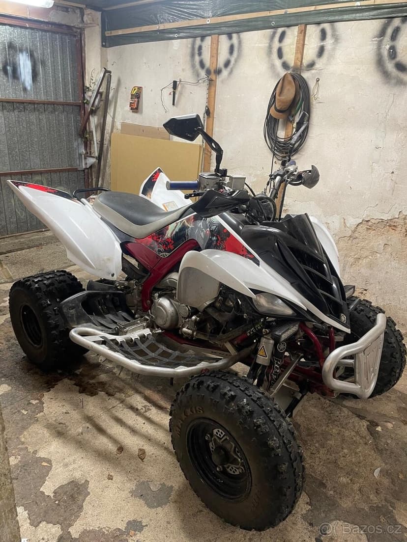 Čtyřkolka Yamaha raptor 700r