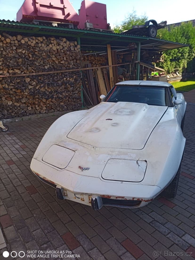 Corvette ,c 3 ,1988 ,5,7v8 manuál