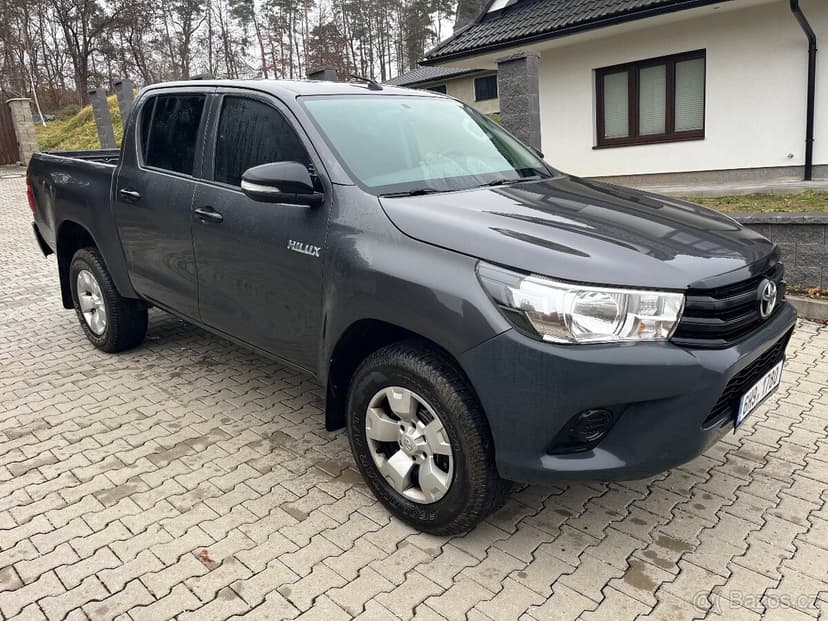 Prodám Toyota Hilux 2.4 D4-D