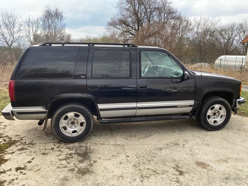 GMC Yukon 5.7 V8 LPG 4x4