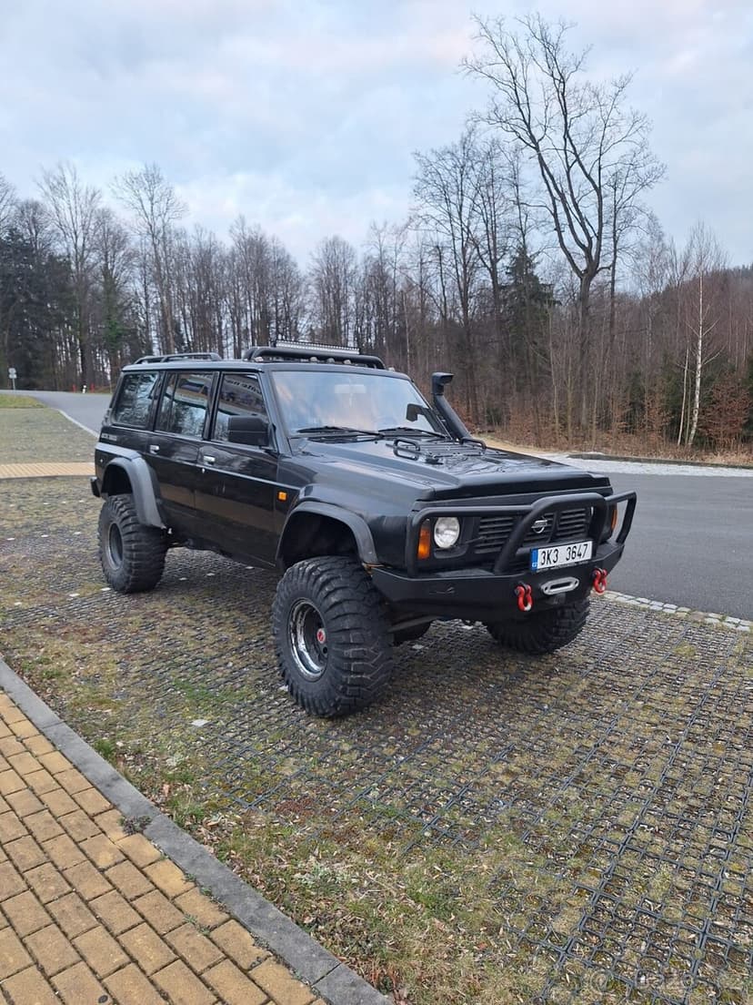 Nissan Patrol GR Y60 2.8 GR