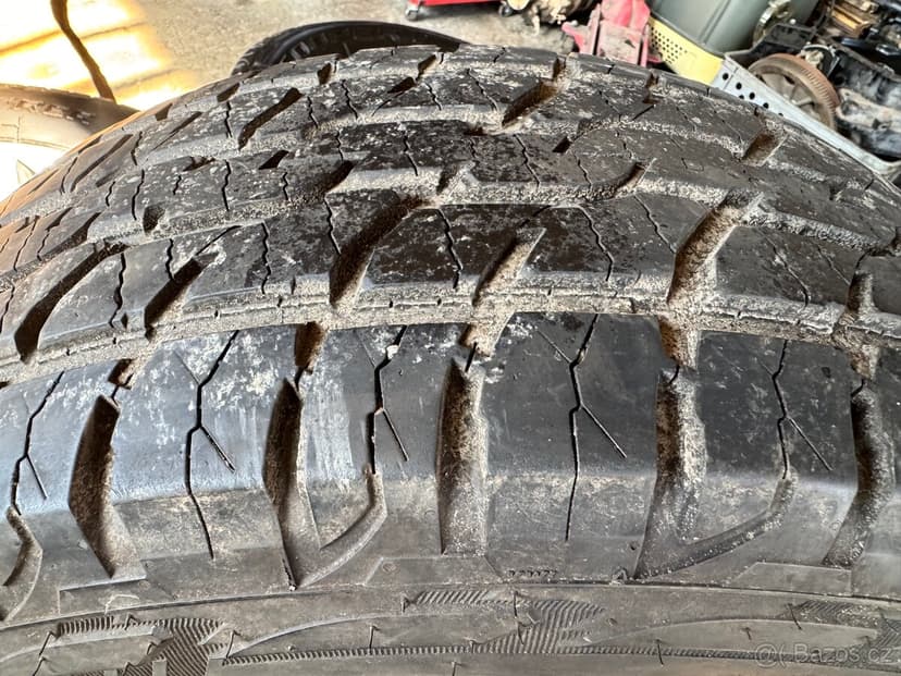 Toyota land cruiser 90/95 originální sada kol