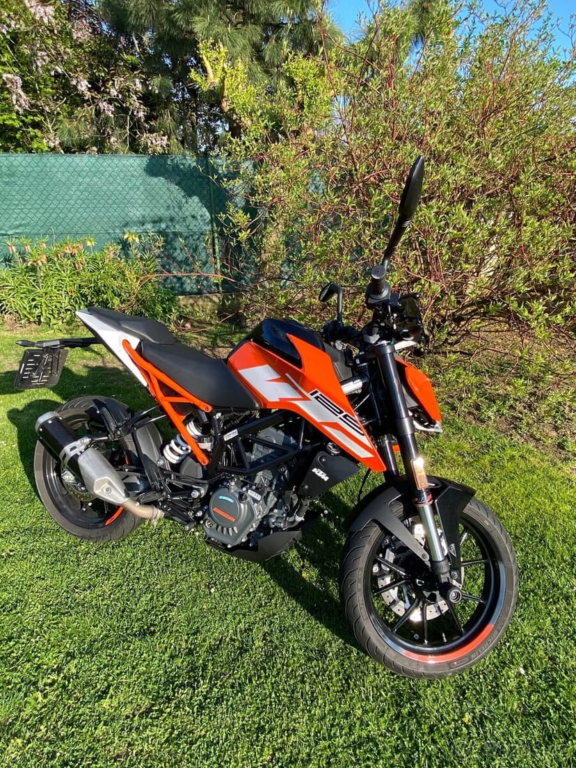 KTM Duke 125