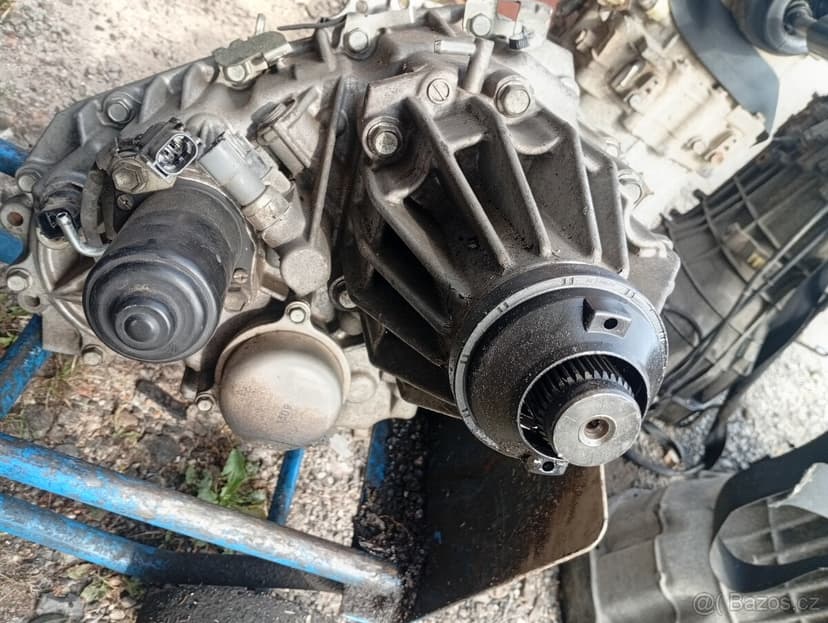 NISSAN NAVARA D40 RV 2007-2013 PŘEVODOVKY A ROZVODOVKA 4X4