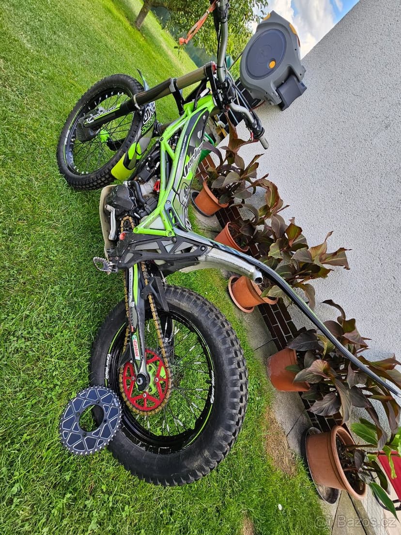 Trial Vertigo Compact 250 2018