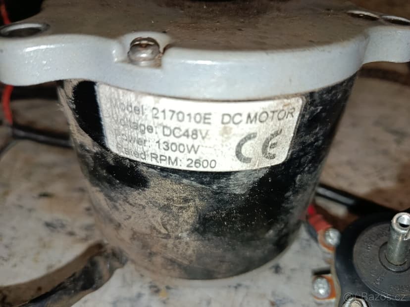 Motor s řídící jednotkou