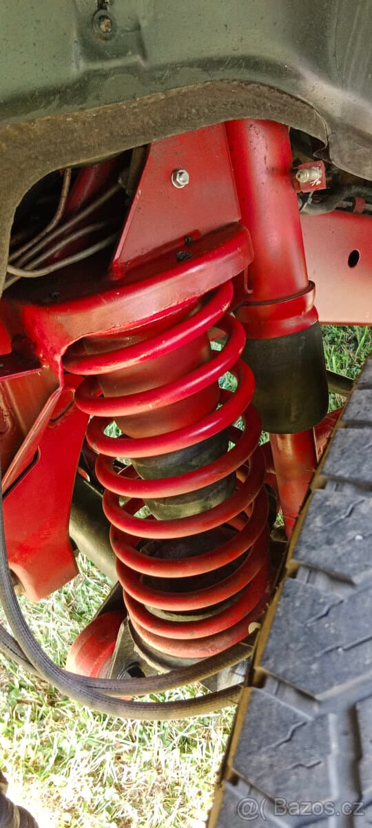 Mercedes G 300D, expediční vůz