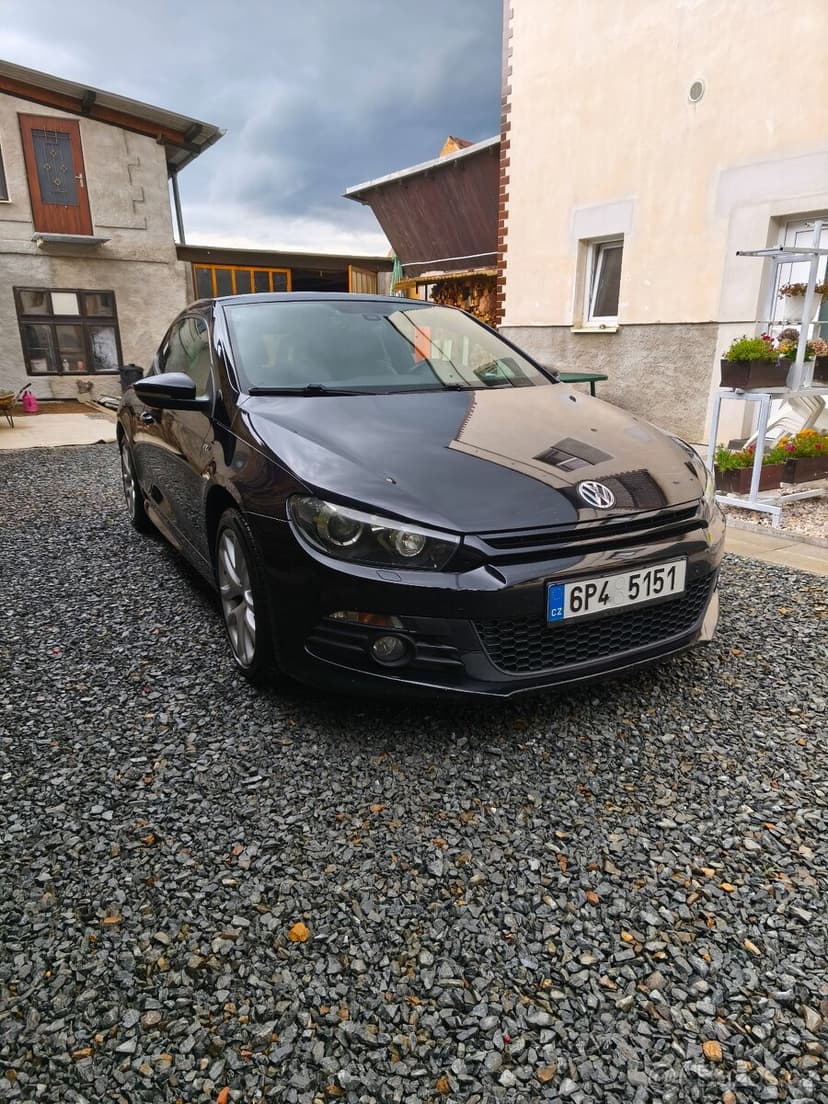 Vw Scirocco 2.0 tdi R-line